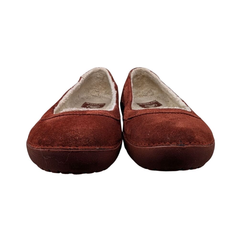 Crocs Rust Berryessa Suede Flat Size Womens 8 - Picture 2 of 8